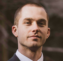 Thomas Whitfield, tradingový analytik a expert na krypto trh, portrét
